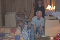 008_-_packing_food